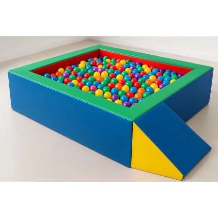 Suchy basen sensoryczny 200x200x60 cm z 3000 piłeczek i rampą